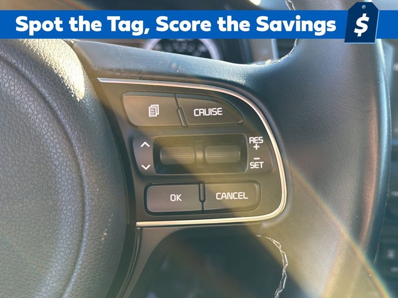 Kia Niro Vehicle Full-screen Gallery Image 18