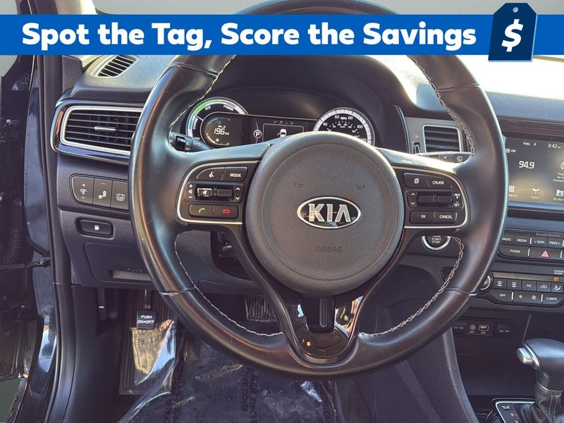 Kia Niro Vehicle Full-screen Gallery Image 24