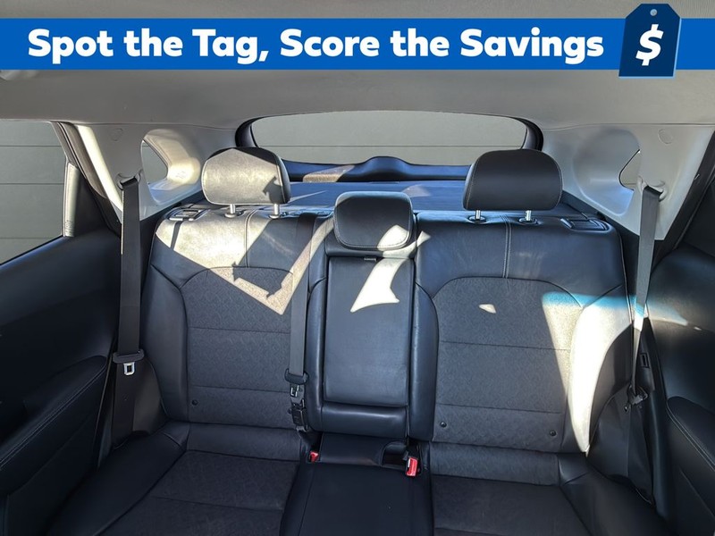 Kia Niro Vehicle Full-screen Gallery Image 25