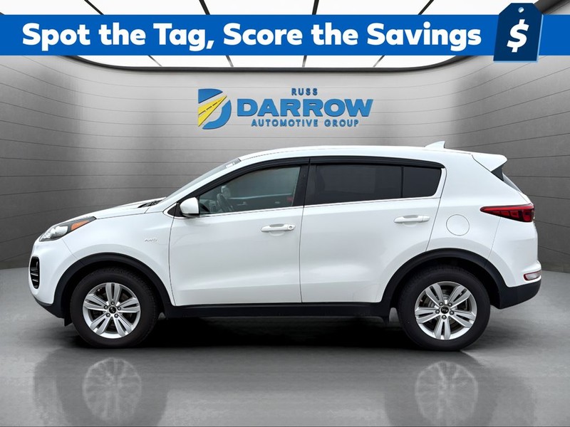 Kia Sportage Vehicle Full-screen Gallery Image 03