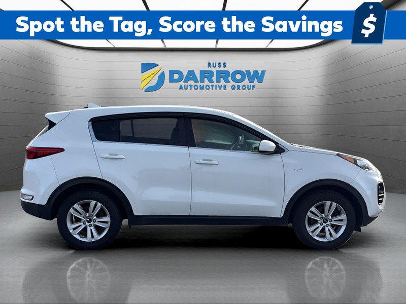 Kia Sportage Vehicle Full-screen Gallery Image 12