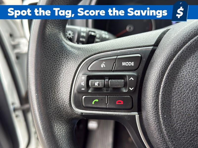 Kia Sportage Vehicle Full-screen Gallery Image 17