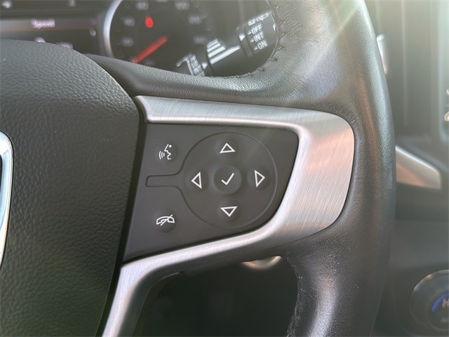 GMC Terrain Vehicle Full-screen Gallery Image 27