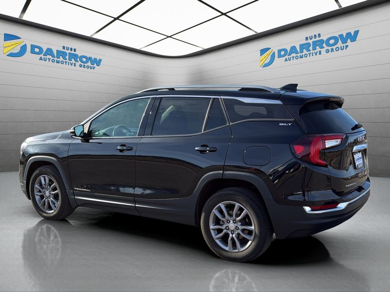 GMC Terrain Vehicle Full-screen Gallery Image 6