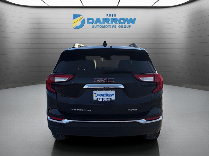 GMC Terrain Vehicle Full-screen Gallery Image 7