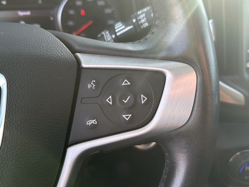 GMC Terrain Vehicle Full-screen Gallery Image 27