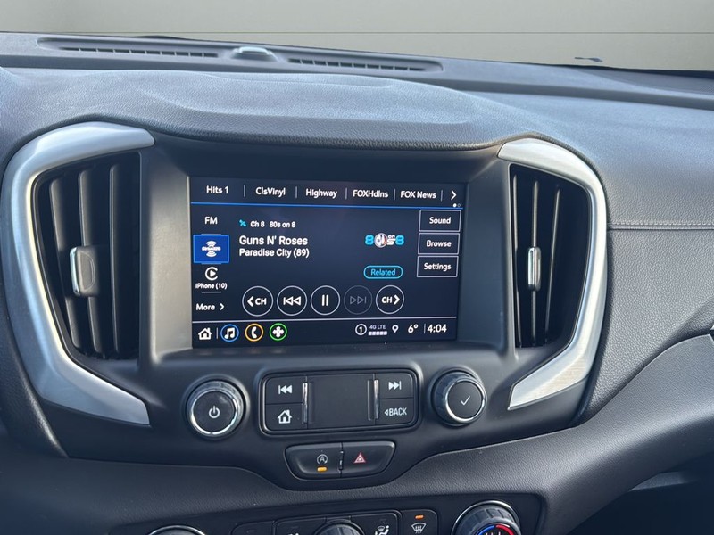 GMC Terrain Vehicle Full-screen Gallery Image 29