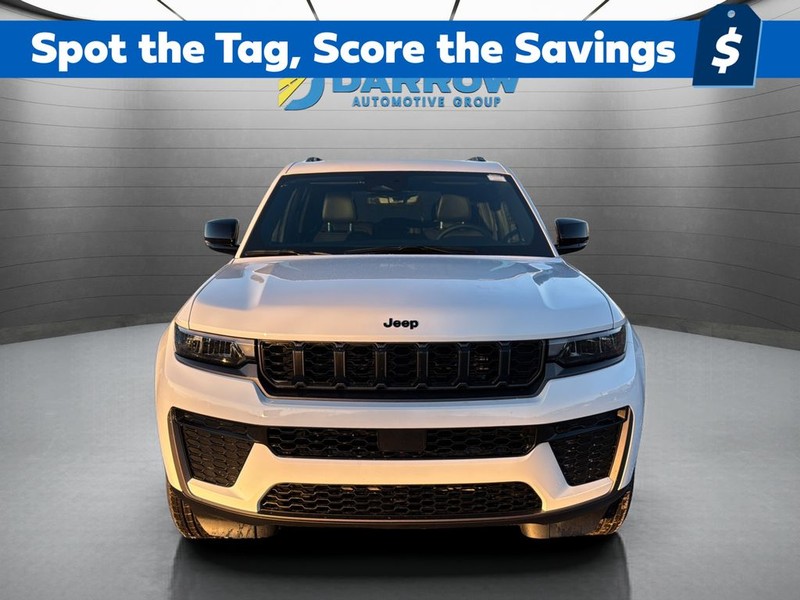 Jeep Grand Cherokee Vehicle Full-screen Gallery Image 8