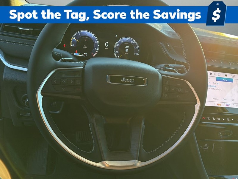 Jeep Grand Cherokee Vehicle Full-screen Gallery Image 27