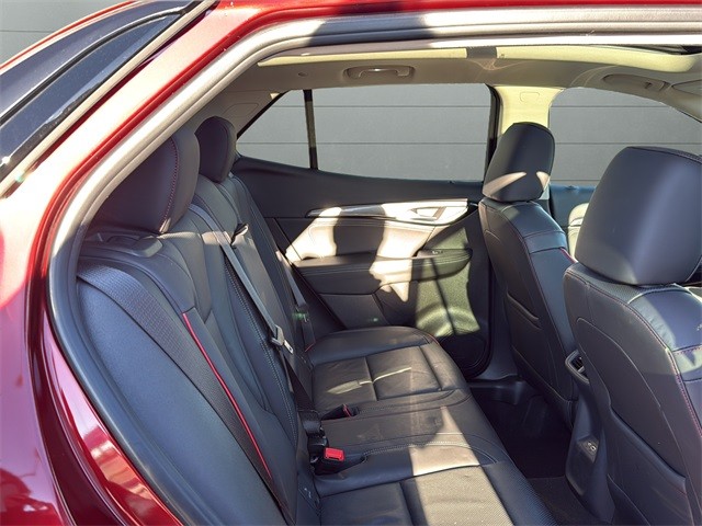 Buick Envision Vehicle Full-screen Gallery Image 14