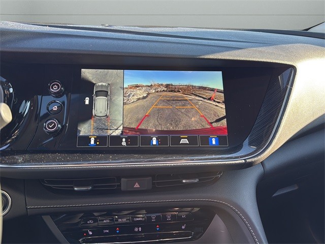 Buick Envision Vehicle Full-screen Gallery Image 24