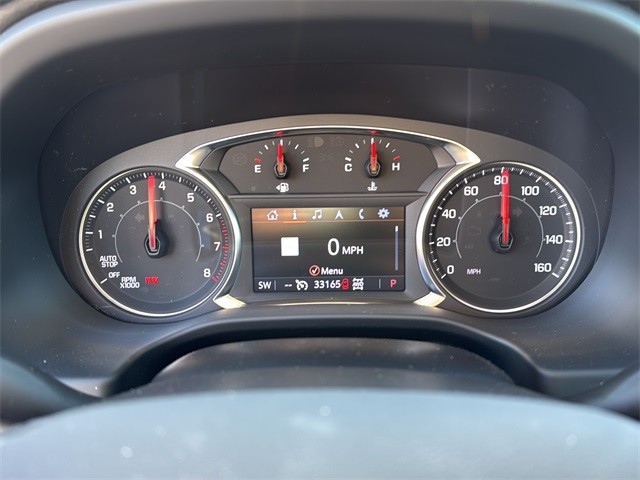 GMC Acadia Vehicle Full-screen Gallery Image 12