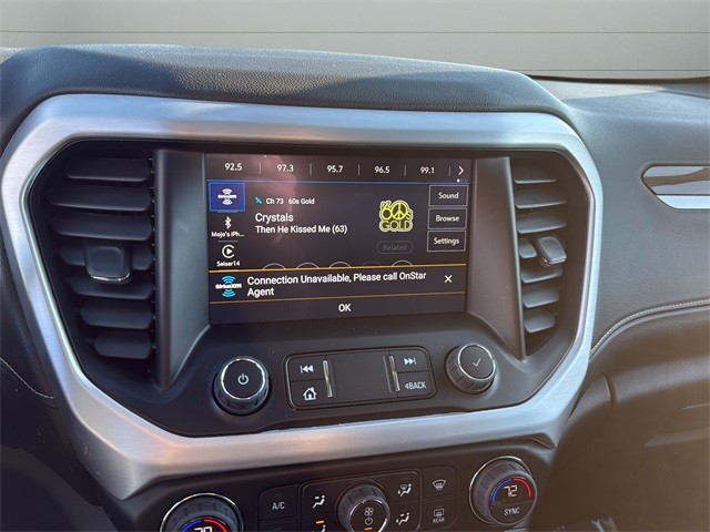 GMC Acadia Vehicle Full-screen Gallery Image 21