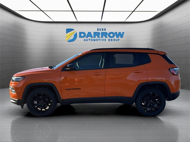 Jeep Compass Vehicle Full-screen Gallery Image 2