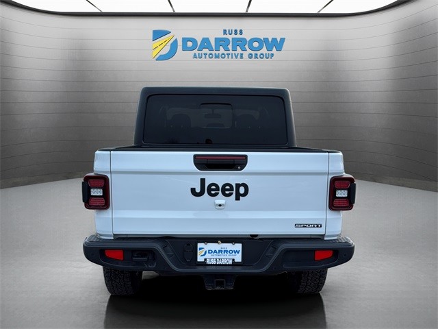 Jeep Gladiator Vehicle Full-screen Gallery Image 7