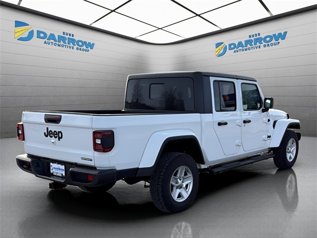 Jeep Gladiator Vehicle Full-screen Gallery Image 10