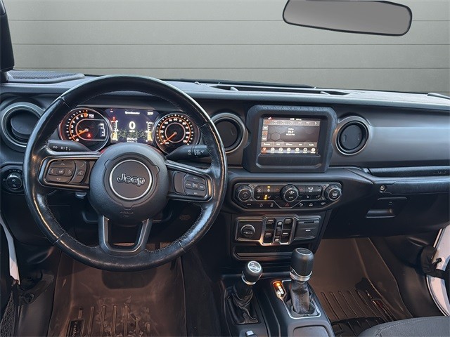 Jeep Gladiator Vehicle Full-screen Gallery Image 20