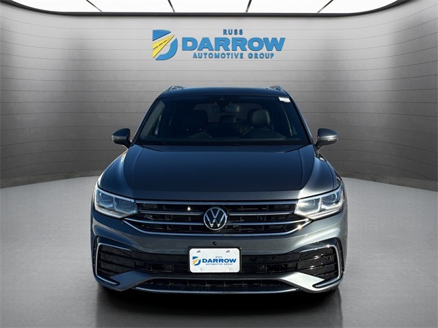 Volkswagen Tiguan Vehicle Full-screen Gallery Image 15