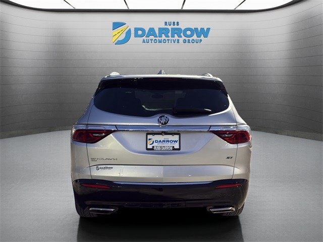 Buick Enclave Vehicle Full-screen Gallery Image 04