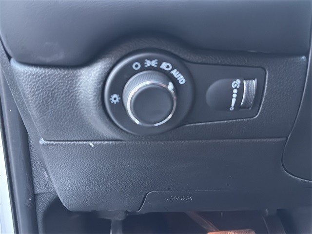 Dodge Durango Vehicle Full-screen Gallery Image 18