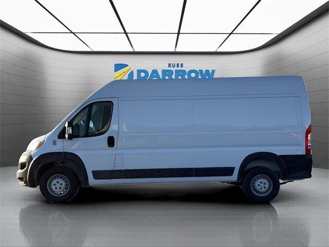 Ram ProMaster Cargo Van Vehicle Full-screen Gallery Image 2