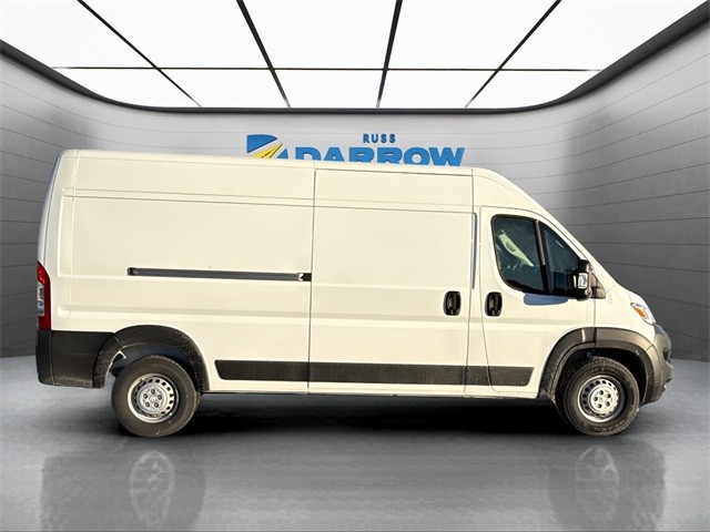 Ram ProMaster Cargo Van Vehicle Full-screen Gallery Image 6