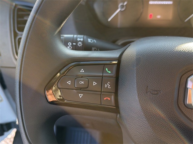 Ram ProMaster Cargo Van Vehicle Full-screen Gallery Image 9