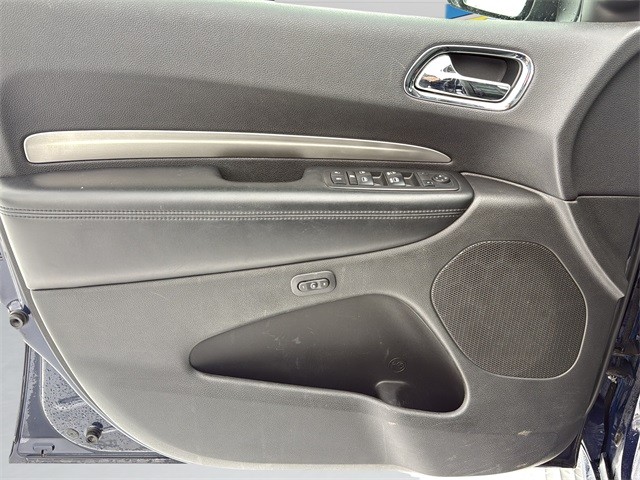 Dodge Durango Vehicle Full-screen Gallery Image 11