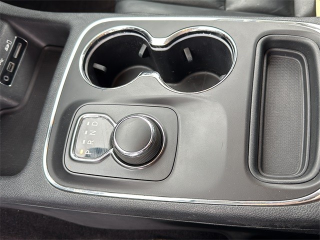 Dodge Durango Vehicle Full-screen Gallery Image 21