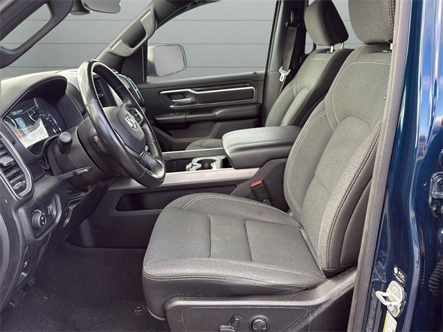 Ram 1500 Vehicle Full-screen Gallery Image 10