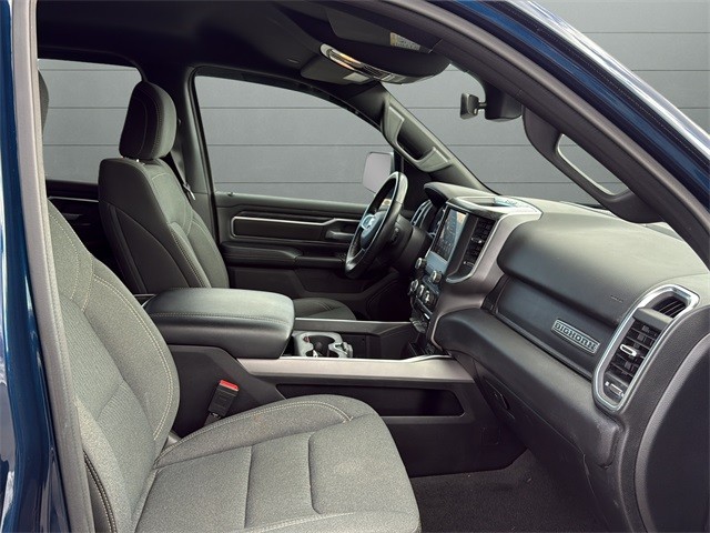 Ram 1500 Vehicle Full-screen Gallery Image 15