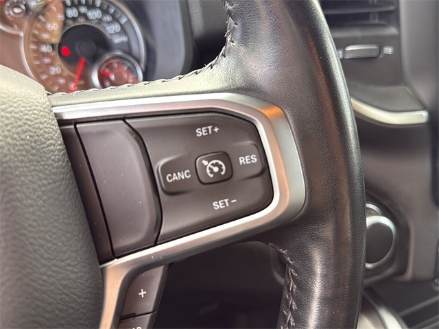Ram 1500 Vehicle Full-screen Gallery Image 18