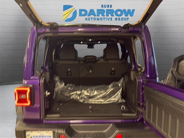 Jeep Wrangler Vehicle Full-screen Gallery Image 26