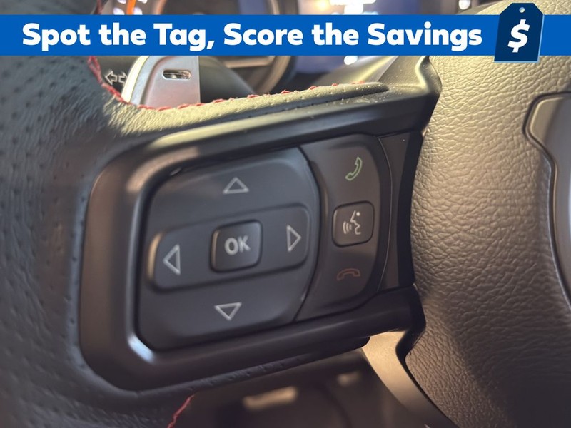 Jeep Wrangler Vehicle Full-screen Gallery Image 9