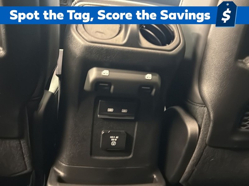 Jeep Wrangler Vehicle Full-screen Gallery Image 17