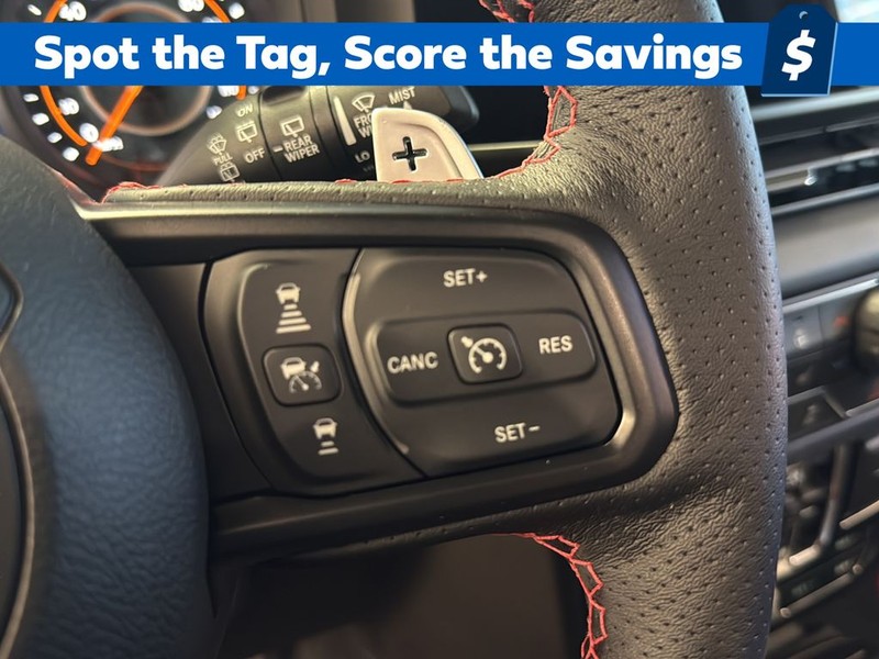 Jeep Wrangler Vehicle Full-screen Gallery Image 19