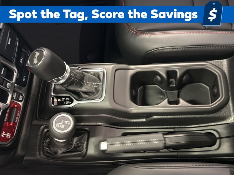 Jeep Wrangler Vehicle Full-screen Gallery Image 21