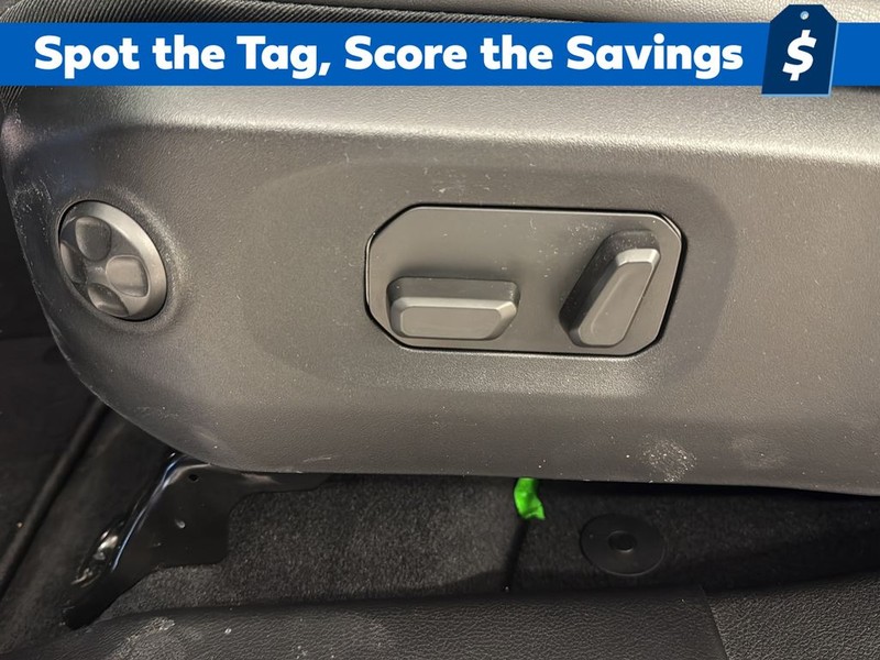 Jeep Wrangler Vehicle Full-screen Gallery Image 27