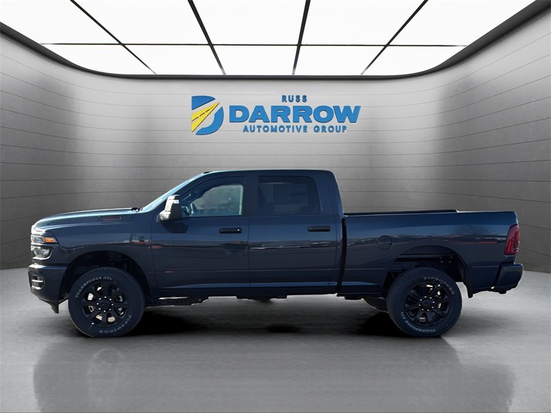 Ram 2500 Vehicle Full-screen Gallery Image 2