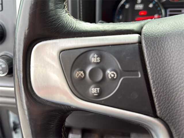 GMC Sierra 1500 Vehicle Full-screen Gallery Image 9