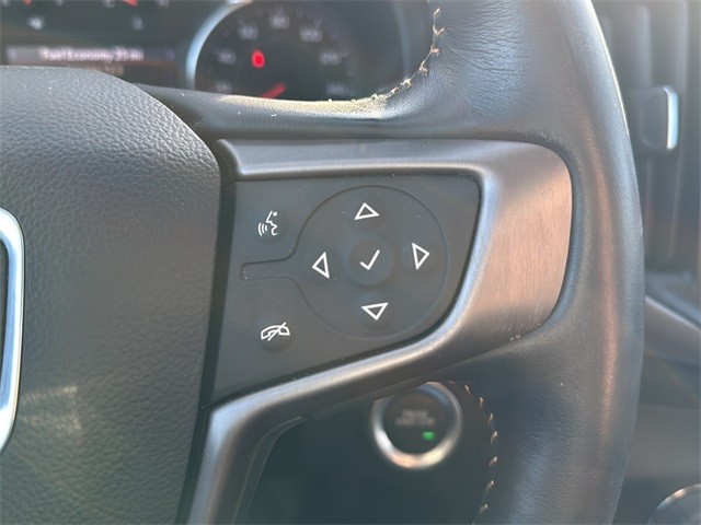 GMC Terrain Vehicle Full-screen Gallery Image 10