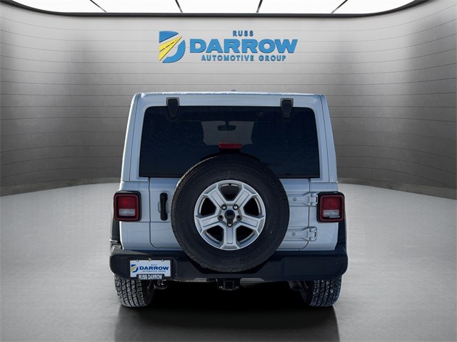 Jeep Wrangler Vehicle Full-screen Gallery Image 4