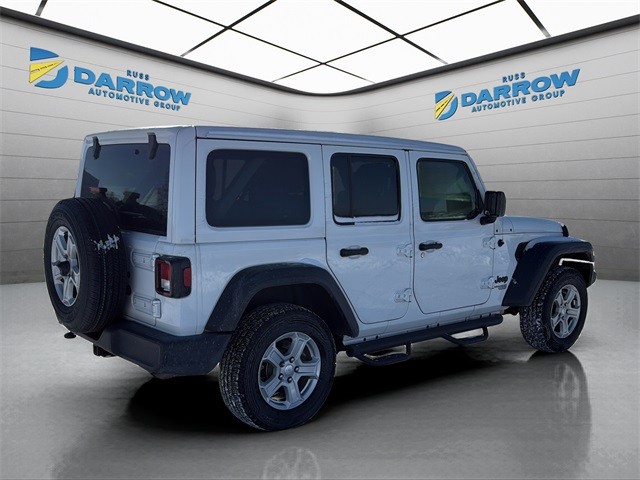 Jeep Wrangler Vehicle Full-screen Gallery Image 5