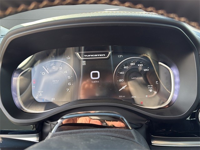 Ram 1500 Vehicle Full-screen Gallery Image 13