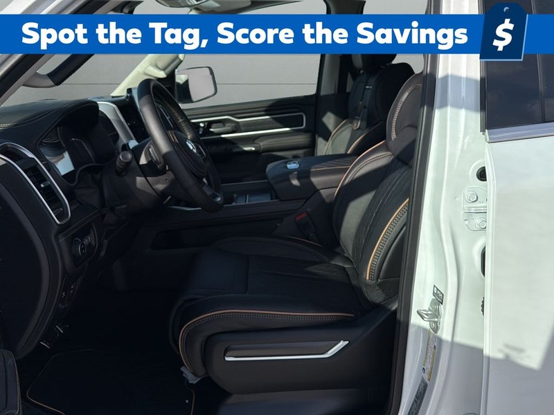 Ram 1500 Vehicle Full-screen Gallery Image 10