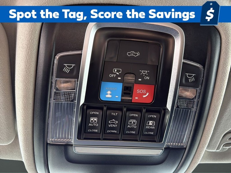 Ram 1500 Vehicle Full-screen Gallery Image 24