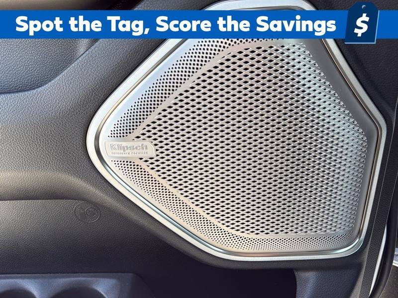 Ram 1500 Vehicle Full-screen Gallery Image 26