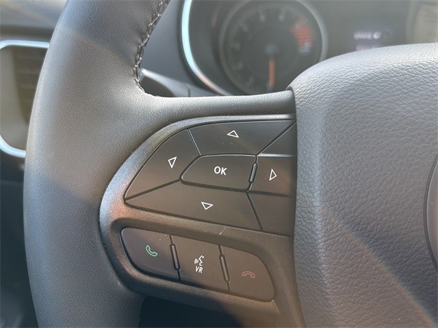 Jeep Cherokee Vehicle Full-screen Gallery Image 9