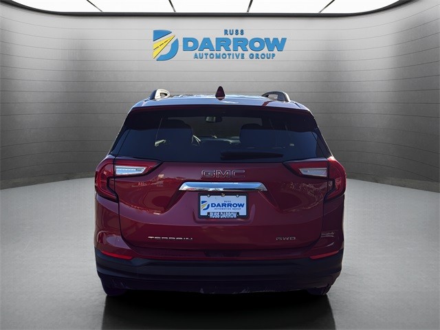 GMC Terrain Vehicle Full-screen Gallery Image 4