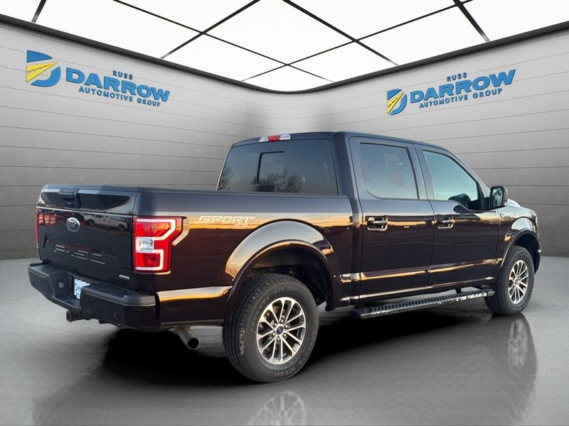 Ford F-150 Vehicle Full-screen Gallery Image 5